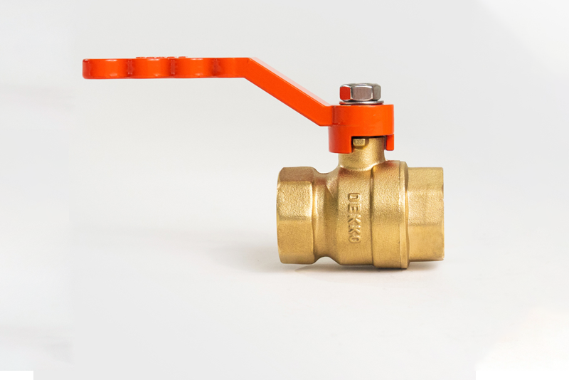 N&ecirc;n chọn van bi hay van kh&oacute;a? So s&aacute;nh chi tiết